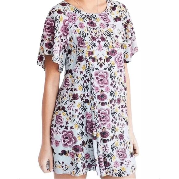 Kimchi Blue Floral Open Back Mini Summer Dress Size Small D54 - Picture 1 of 8